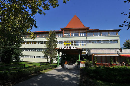 Sport Hotel Debrecen Exterior foto